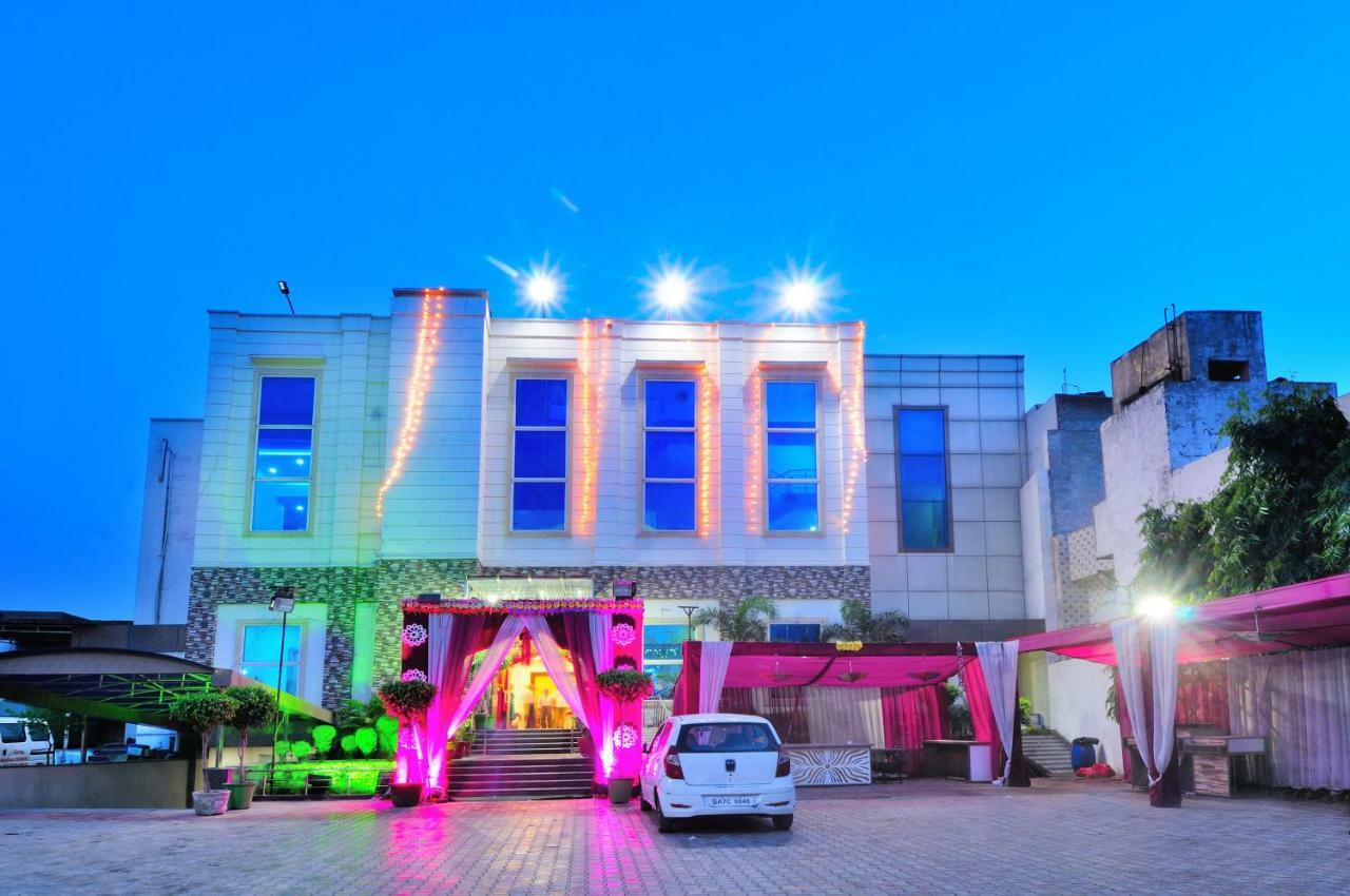 Hotel Maharaja Residency Džalandhar Exteriér fotografie